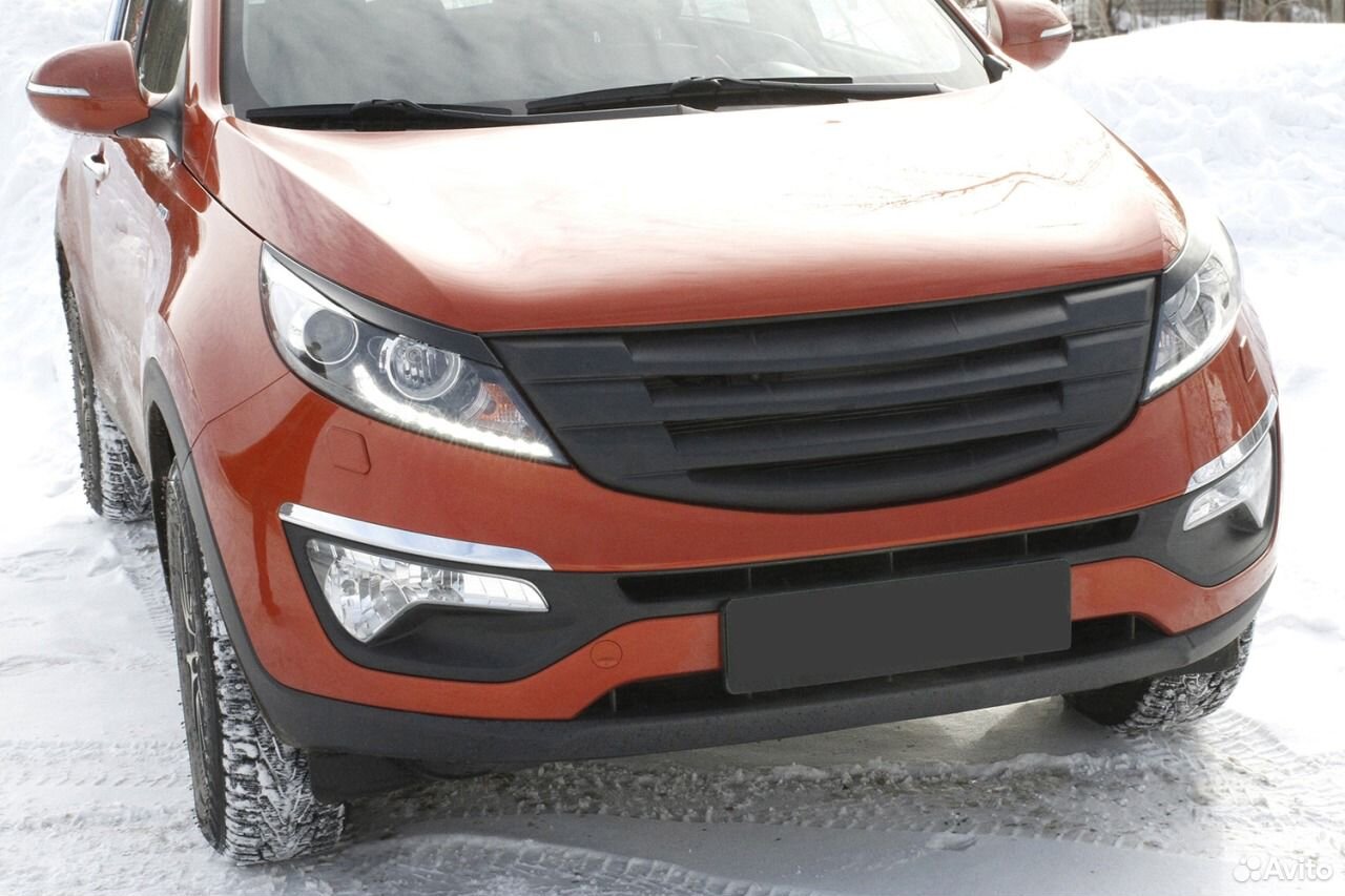 Решетка радиатора KIA Sportage III (2 поперечины)
