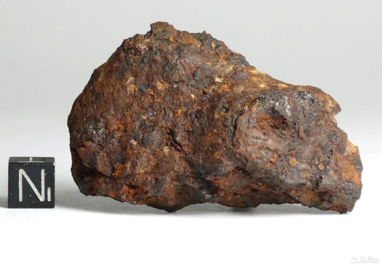 Метеорит лодраниты. Где проверить камень на подлинность метеорита. Метеориты камни упавшие на землю. Камень похожий на метеорит. Железный метеорит «сарепта.