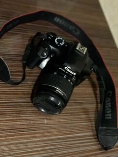 Зеркальный фотоаппарат Canon EOS 1100D