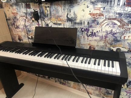 Продам электронное пианино casio