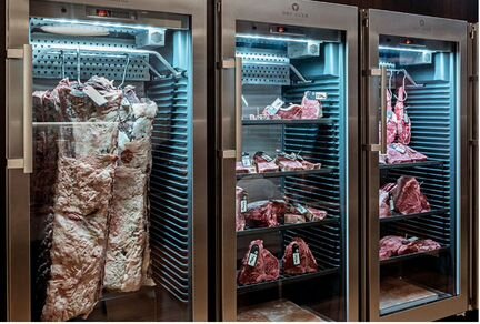 Холодильный шкаф для мяса с контролем влажности