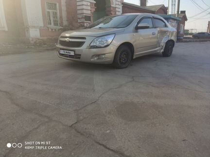 Chevrolet Cobalt 1.5 МТ, 2013, битый, 164 000 км