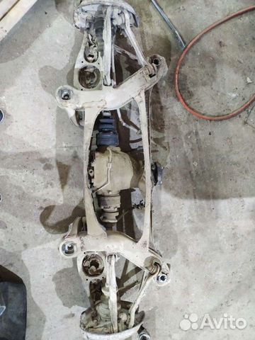 Задний мост редуктор Mercedes W124 е300 4 mati