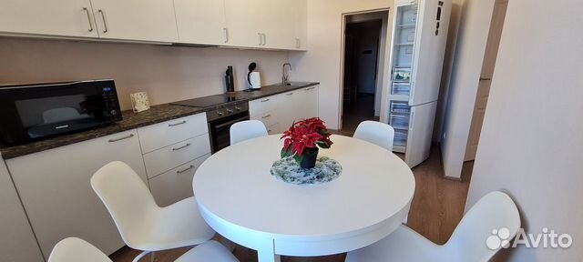 

2-к. квартира, 64 м², 5/12 эт.