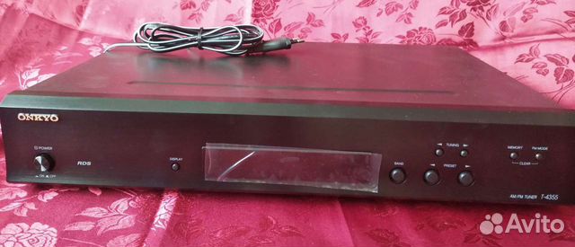 Новый AM/FM тюнер Onkyo T-4355
