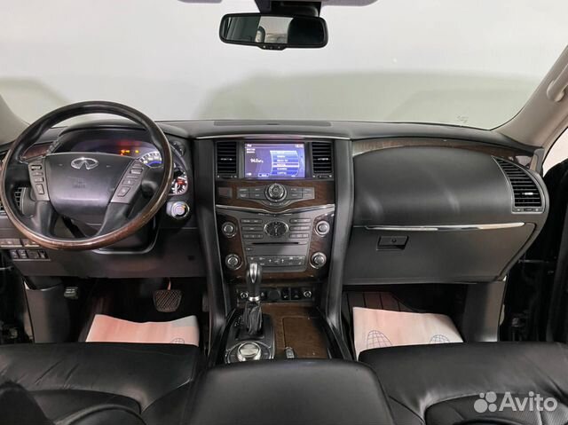 Infiniti QX56 `2011