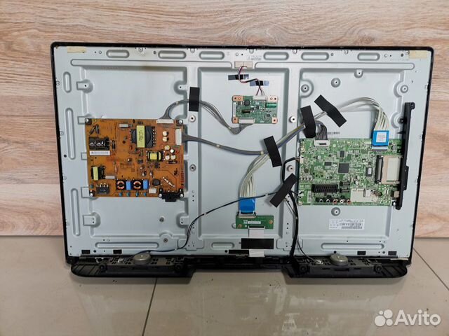 Телевизор LG 32LS3500 (Разбор) (По запчастям)