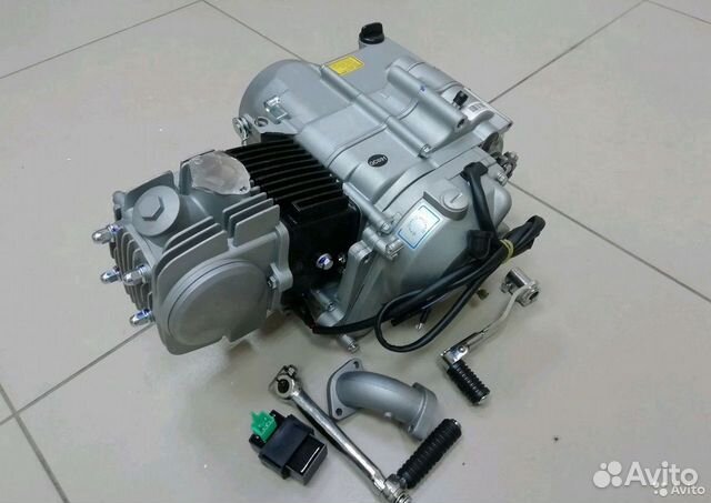 Двигатель YX 125 с электростартером