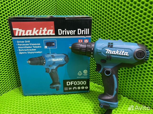 Makita df0300 320 вт