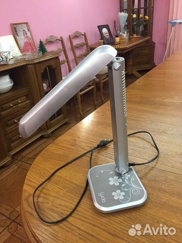 Лампа настольная