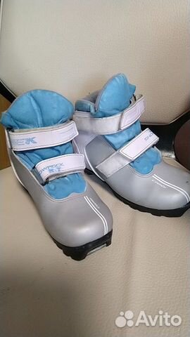 Лыжные ботинки