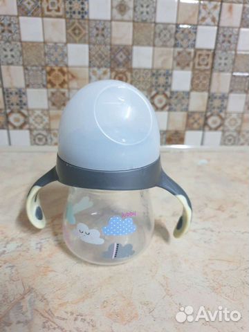 Поильник непроливайка Lubby