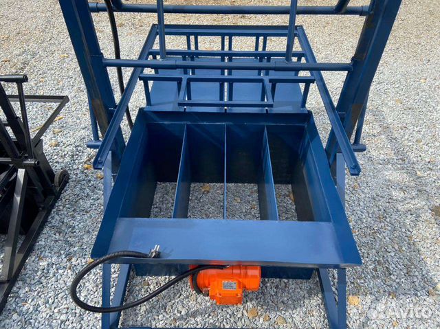 Станок для саманных, арболитовых блоков, с завода