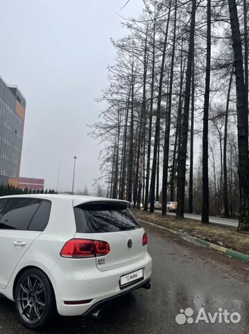 Volkswagen Golf GTI 2.0 AMT, 2011, 215 000 км