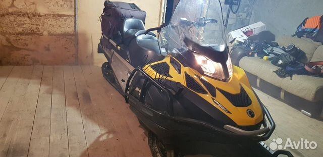 BRP ski-doo skandic wt550