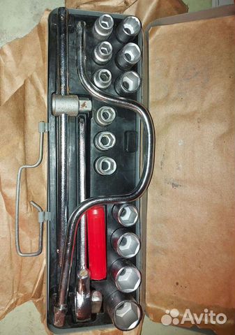 Набор автолюбителя времён СССР. Торцевые головки