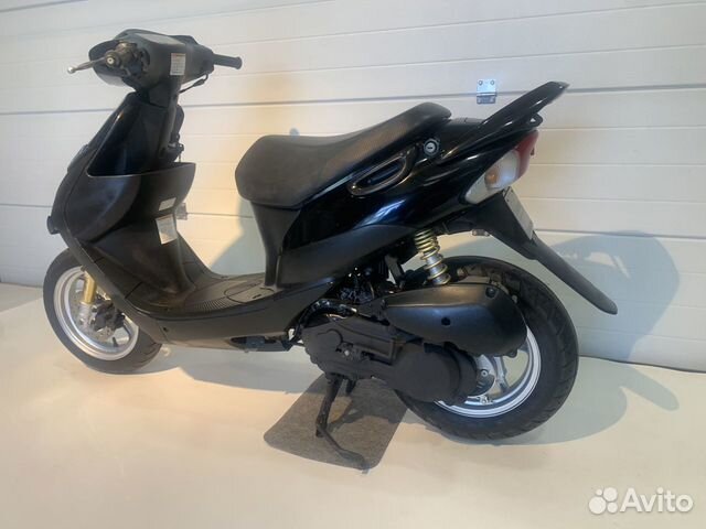 Скутер Suzuki ZZ