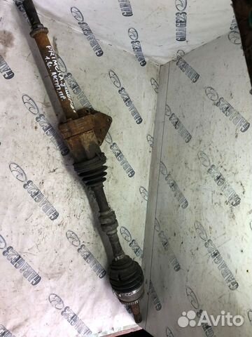 Привод правый Nissan Primera универсал 1.8