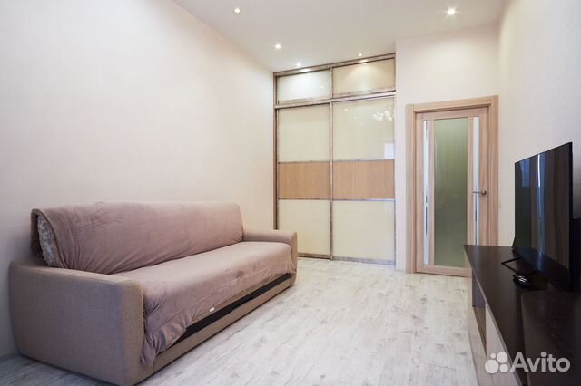 

1-к. квартира, 38 м², 10/19 эт.