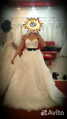 Свадебное платье дизайна Vera Wang. Б/у 1 раз :) Свадебное платье дизайна Vera Wang. Б/у 1 раз :)