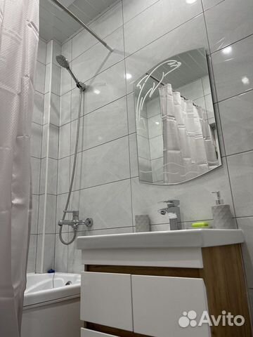 

2-к. квартира, 56 м², 2/3 эт.