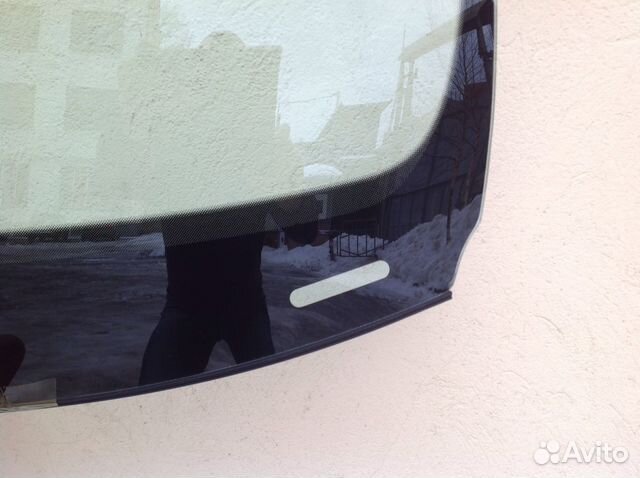 Audi Q7 - 06г - лобовое стекло