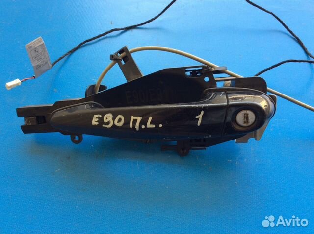 Ручка двери передняя левая на Bmw E90 05-13 г