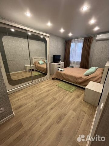 

1-к. квартира, 32 м², 8/17 эт.