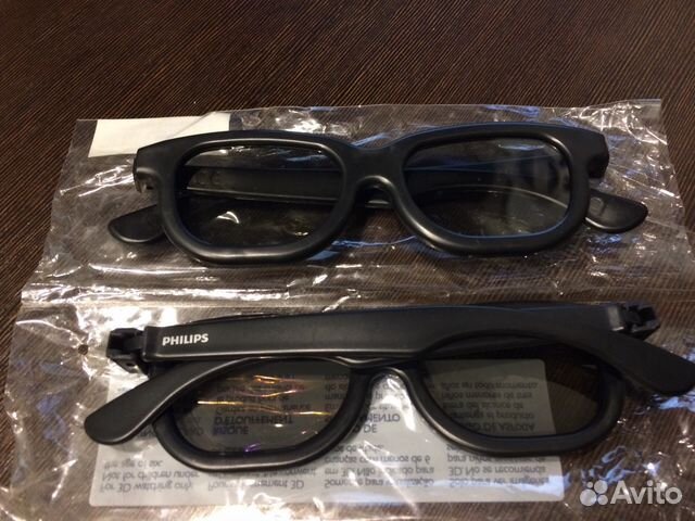 3D очки Phillips пассивные (пара) новые 3D очки Phillips пассивные (пара) новые