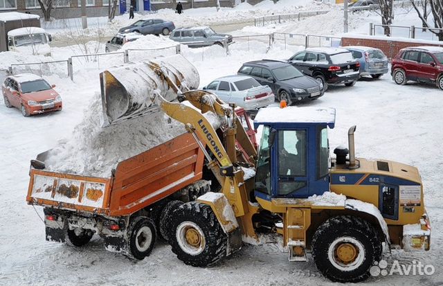 Traktorns frontlastare hink 2 m