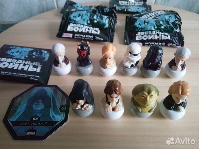 Фигурки Звёздные войны и жетон Фигурки Звёздные войны и жетон