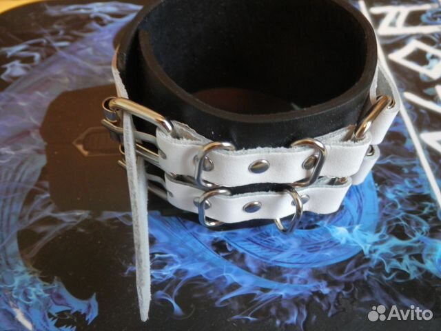 Мужской браслет из кожи