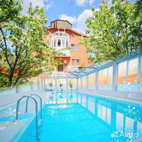 

10-к. и более коттедж, 827 м²