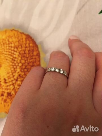 Серебряное кольцо с фианитами