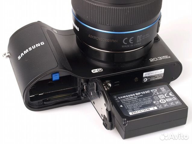 SAMSUNG nx210