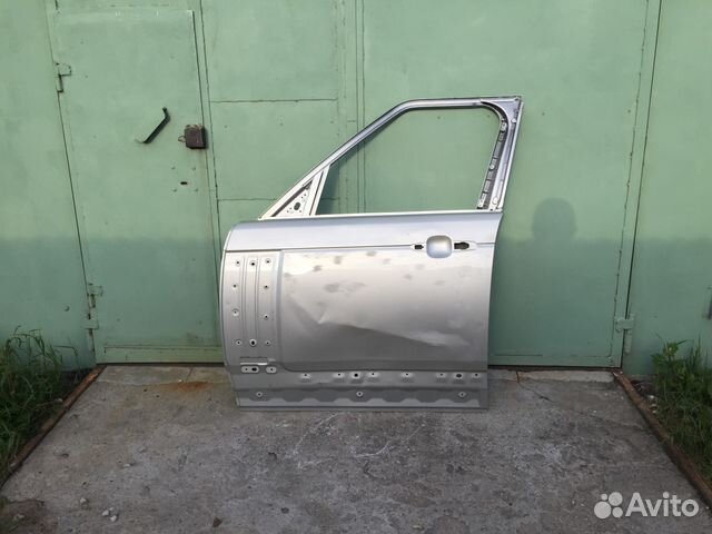 Дверь передняя левая Range Rover Vogue 4