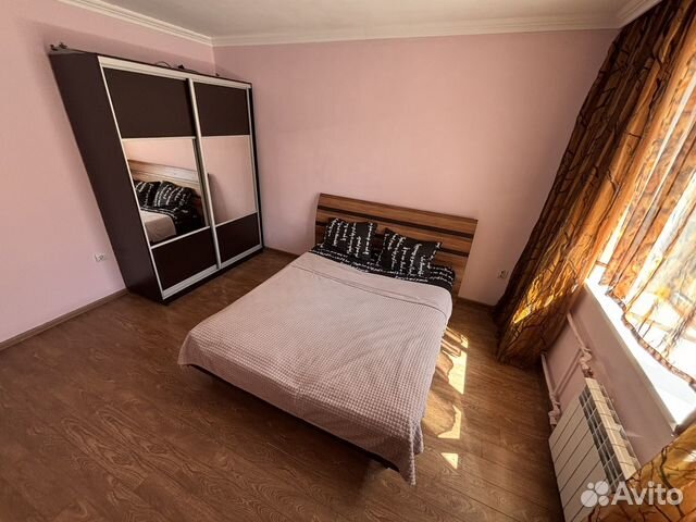 

1-к. квартира, 42 м², 1 кровать