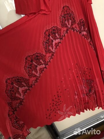 Платье Valentino Платье Valentino