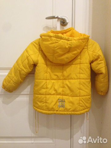 Куртка для девочки (рост 98)