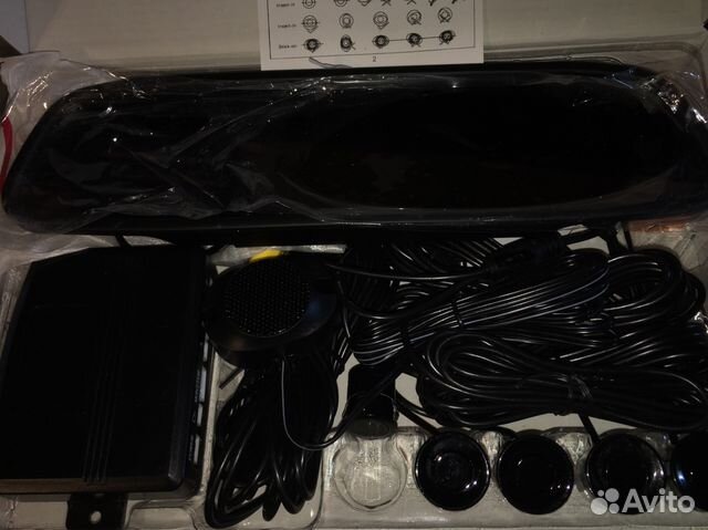 Регистратор в зеркале заднего вида в комплекте с п Регистратор в зеркале заднего вида в комплекте с п