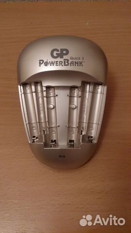 Зарядное устройство GP PowerBank Quick 3 (с USB)