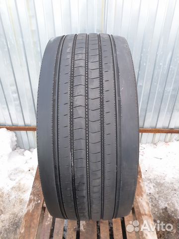 Грузовая шина бу 385 55R22.5 Bridgestone из Европы Грузовая шина бу 385 55R22.5 Bridgestone из Европы