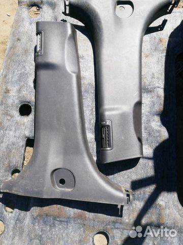 Пластик центральной стойки Нижний хендай сантафе 2