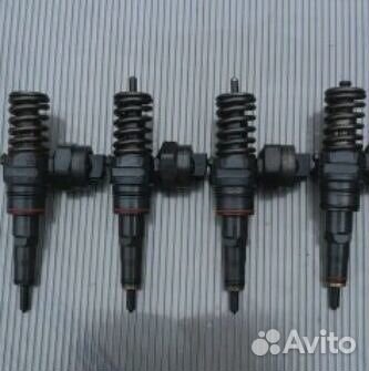 Насос-форсунка vag 038130073F vw sharan AUY 1.9TD