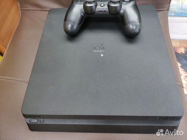 Sony PS4 slim 500