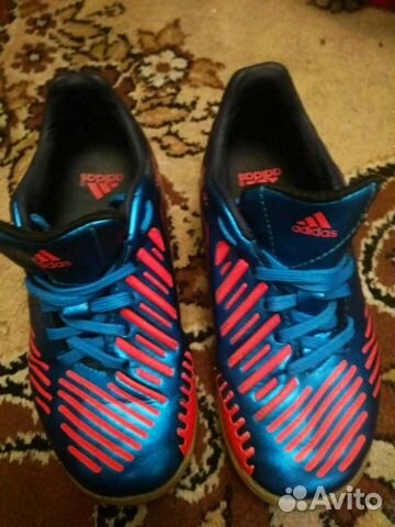 Кроссовки Adidas