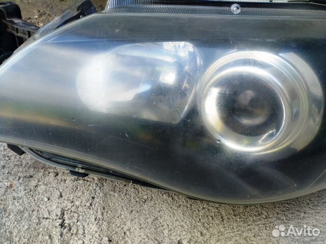 Фара левая стекло Subaru Impreza GH 2008+ Фара левая стекло Subaru Impreza GH 2008+