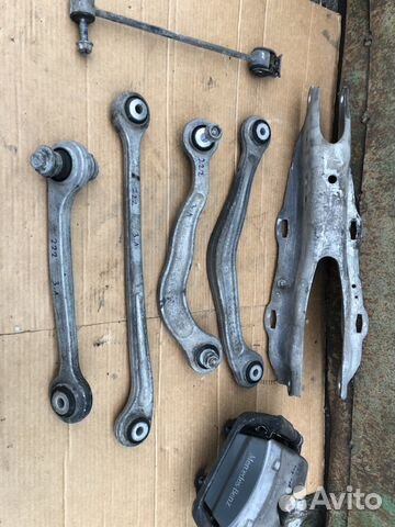 Комплект задних левых рычагов на мерседес w222