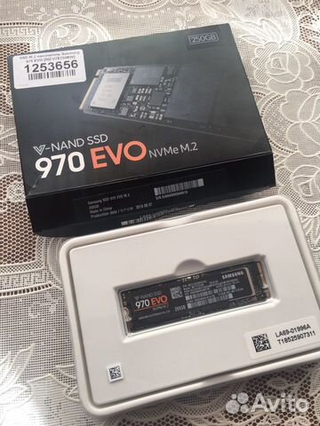 SSD накопитель SAMSUNG 970 EVO Plus MZ-V7S250BW 25