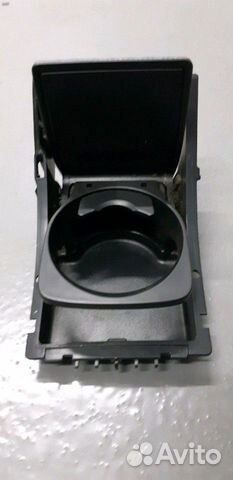 Подстаканник Peugeot 407 (2004-2011) Подстаканник Peugeot 407 (2004-2011)